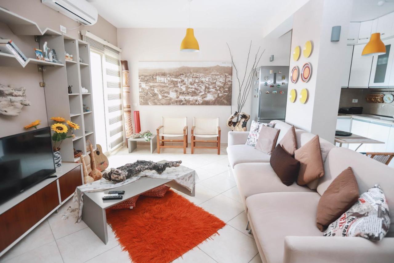 Large Apartment Near The Seaside Boulevard Lungomare Vlore Ngoại thất bức ảnh